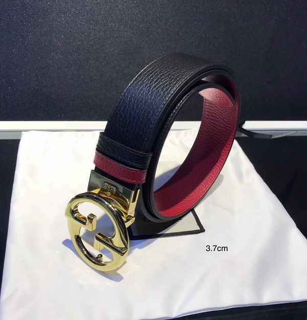 スーパーコピーグッチベルト着用イメージ